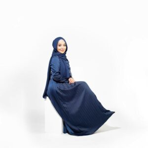 Rose Pleated Dress in Midnight Blue - Image 3