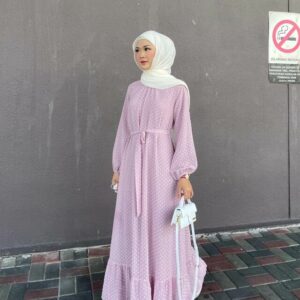 Syracuse Dress in Lily - Image 5
