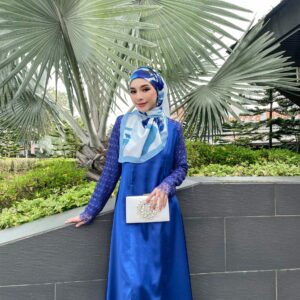 Delphy Ball Dress - Image 7